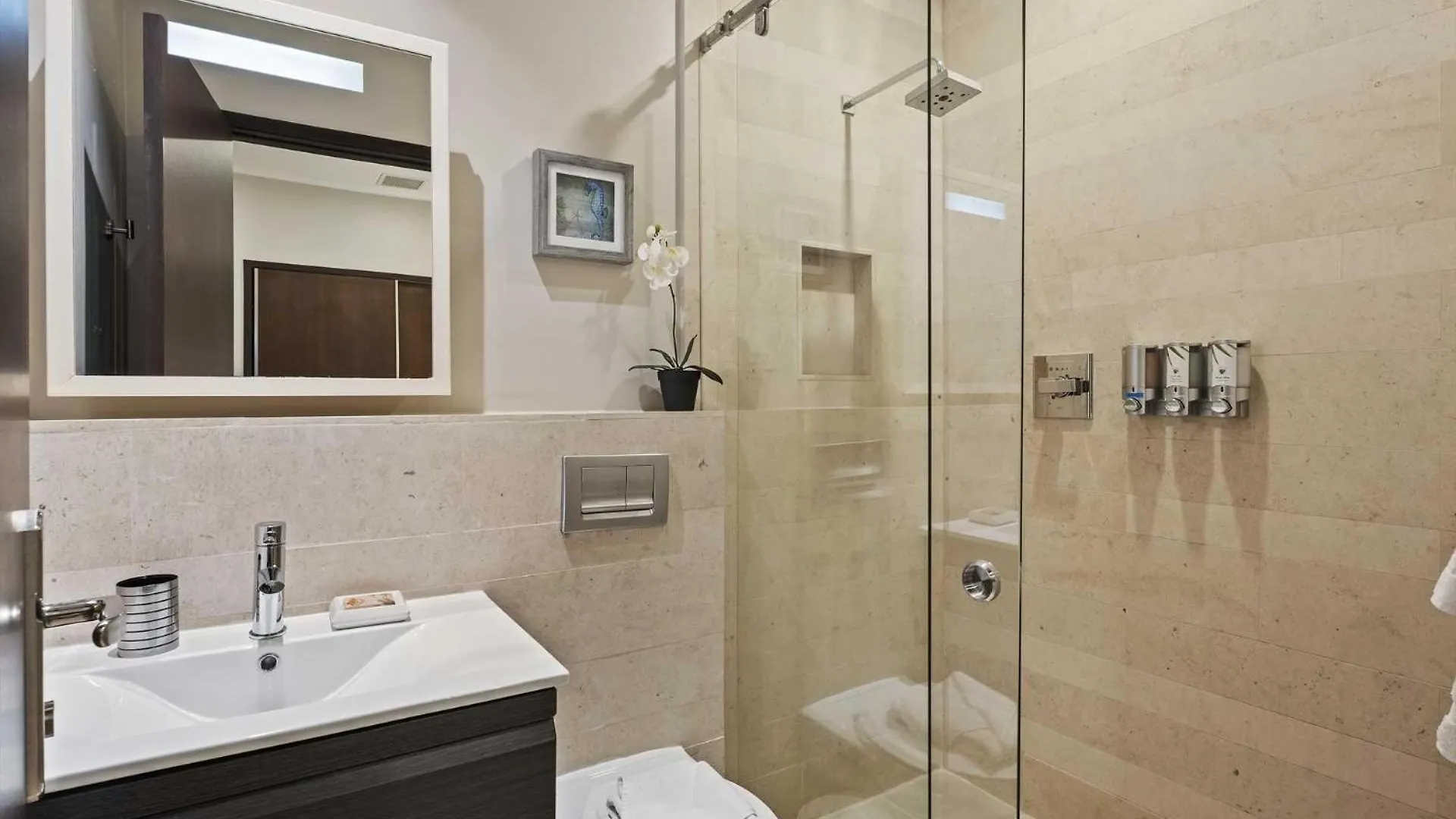 Eagle Beach - Famiglia Serena 3Br Condo - Lv202 Palm Beach 0*,