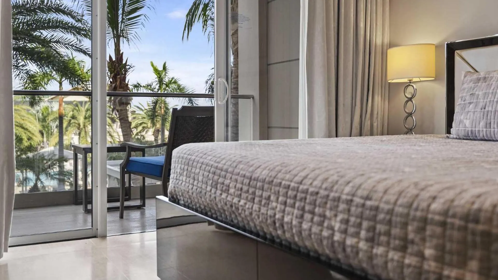 Eagle Beach - Famiglia Serena 3Br Condo - Lv202 Palm Beach 0*,  Aruba